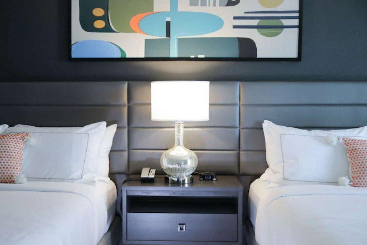 Hotel The Rewind West Des Moines, Tapestry Collection By Hilton Exterior foto
