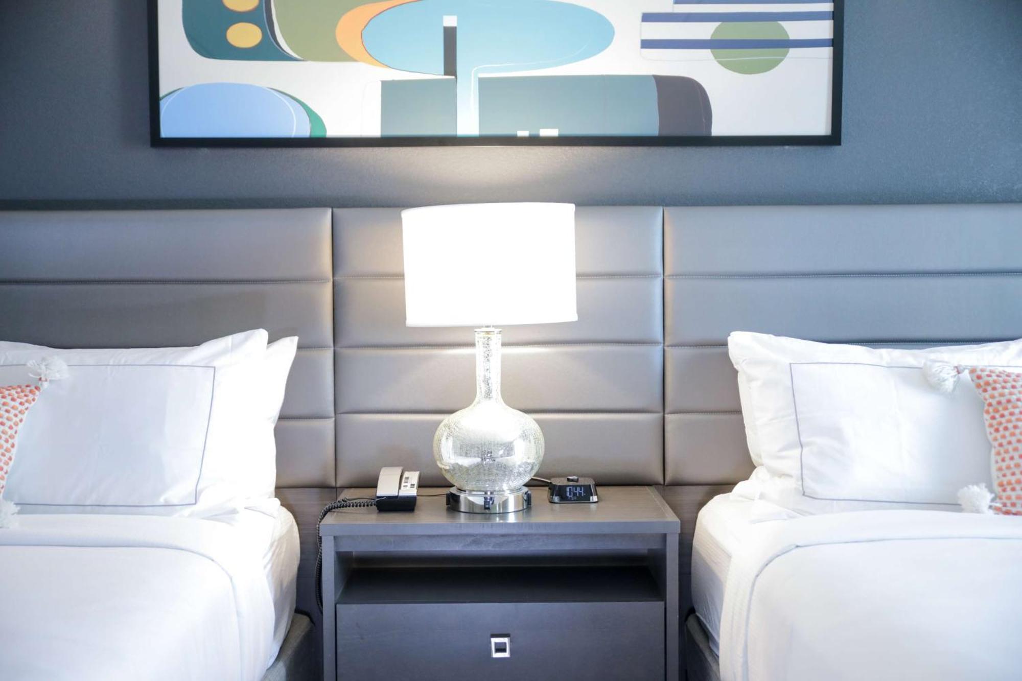 Hotel The Rewind West Des Moines, Tapestry Collection By Hilton Exterior foto