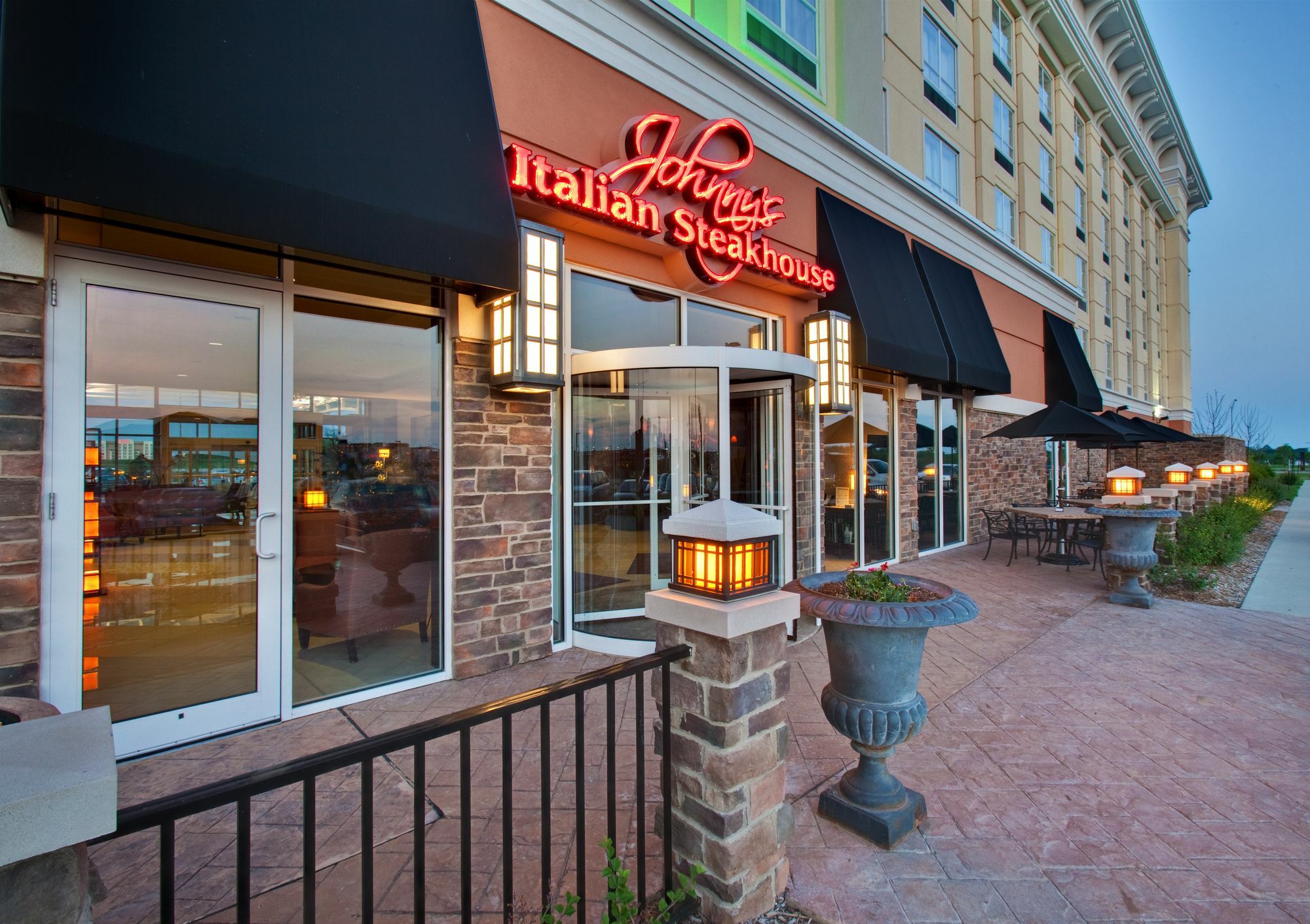 Hotel The Rewind West Des Moines, Tapestry Collection By Hilton Exterior foto